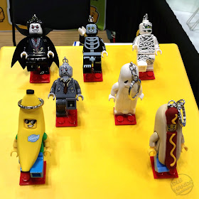 BEA 2018 Santoki Lego Merchandise Flashlights 