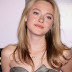 Dakota Fanning in Beauty Look