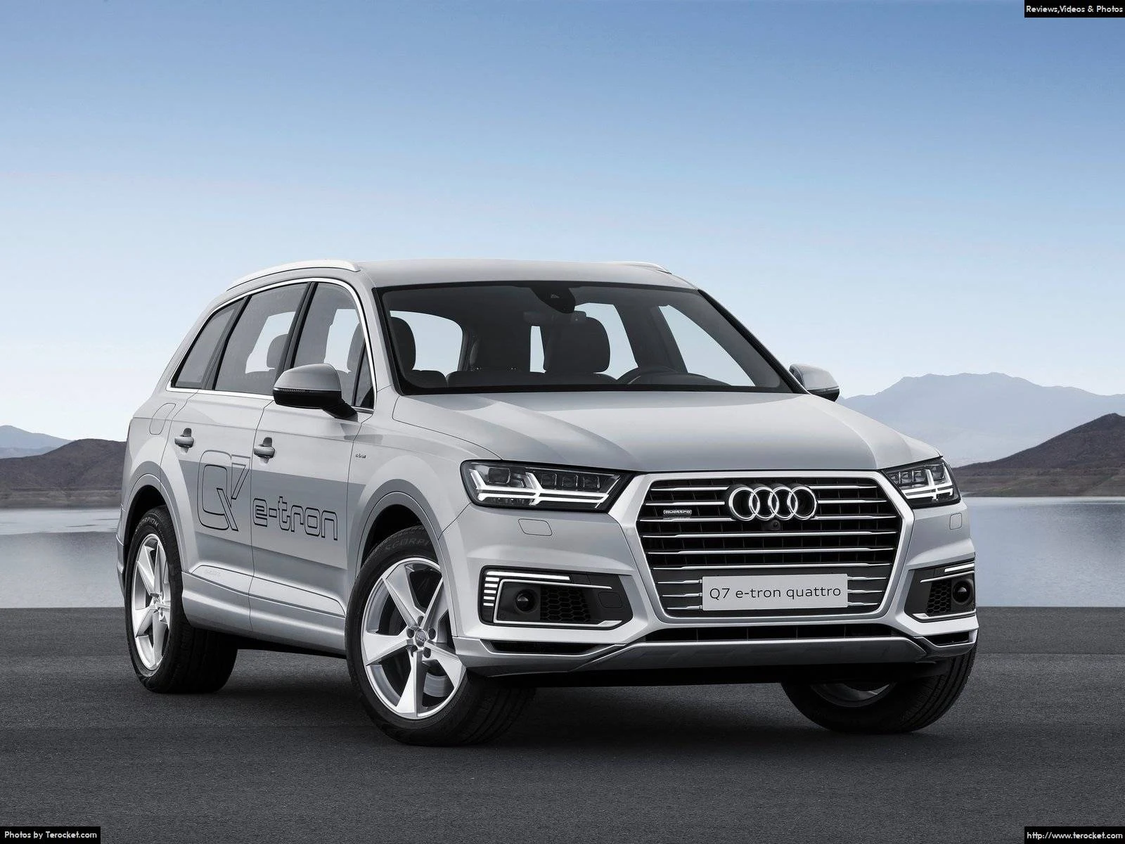 Hình ảnh xe ô tô Audi Q7 e-tron 2.0 TFSI quattro 2017 & nội ngoại thất