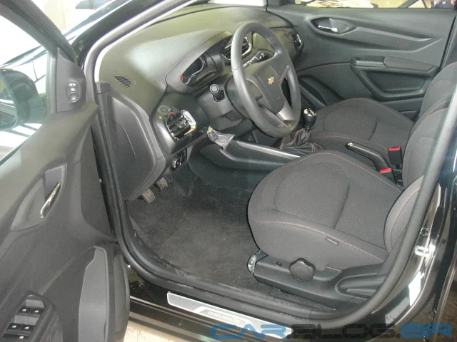 Carro Onix Chevrolet - interior