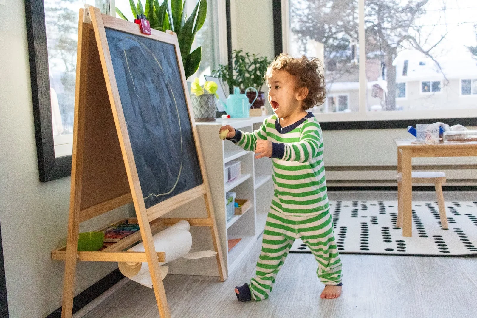 Using an art easel in your Montessori home plus a few options to consider