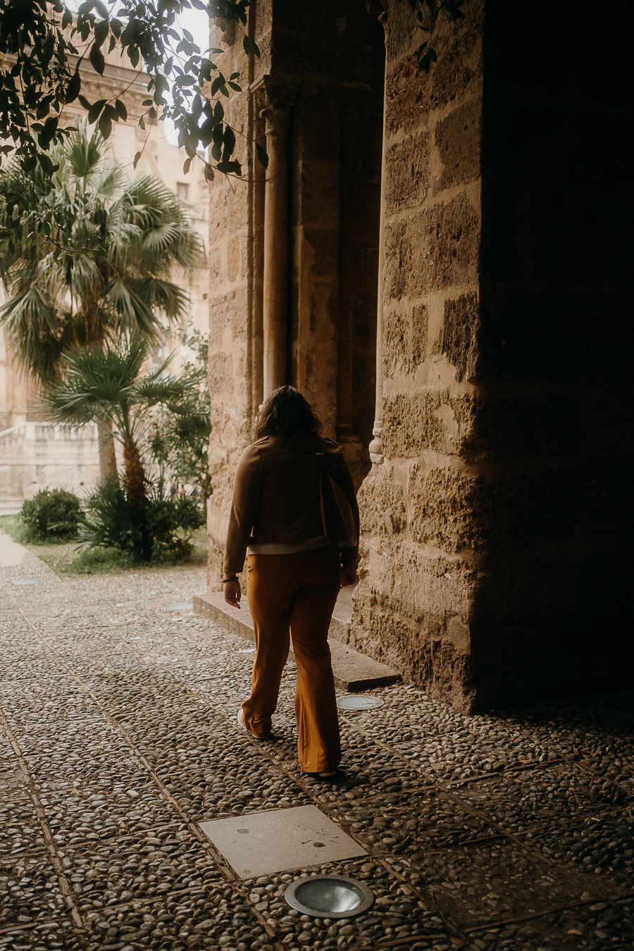 first night in palermo sicily ootd fashion liquid grain