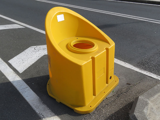 Road barrier, Via della Cinta Esterna, Livorno