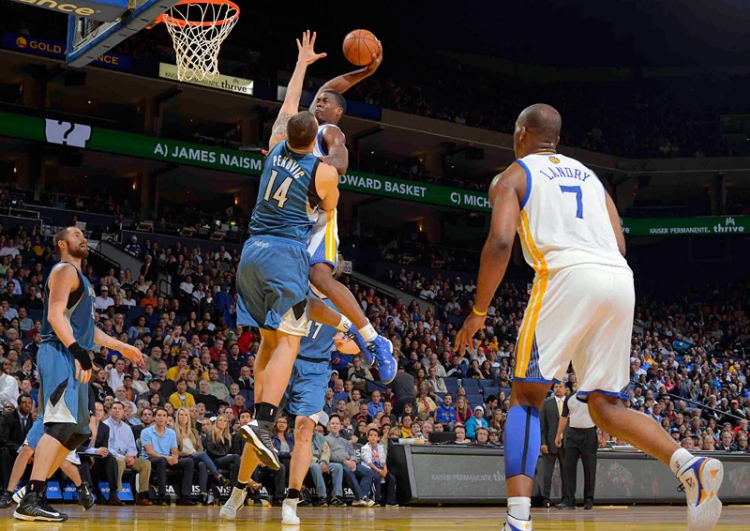 HarrisonBarnes el mate de lo que va detemporada posterizando a 