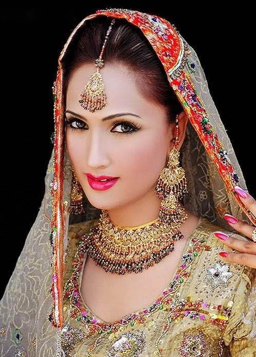Indian bridal wear Indian Wedding Dresses for asian indian wedding make up
