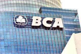 Lowongan kerja terbaru PT Bank Central Asia Tbk (BCA) Untuk S1 Bulan November 2012