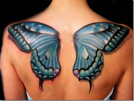 le_bleu_des_ailes_de_papillon_tatouage_sur_le_dos_et_les_paules