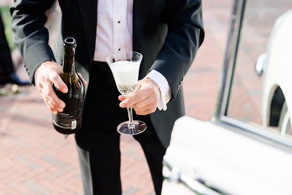 Annapolis Yacht Club Wedding photographed by Heather Ryan Photography