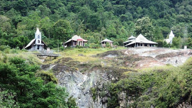 Bukit Kasih Kanonang Sulawesi Utara, Wujud Toleransi yang Damai