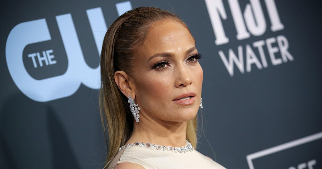 gloria_JENNIFER-LOPEZ_LJEPOTA_SKINCARE-RUTINA_BEAUTY_njega-kože