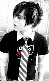 Emo Hairstyle for Boys - Hairstyle Ideas