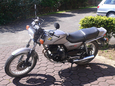  Honda CB 250 RS 