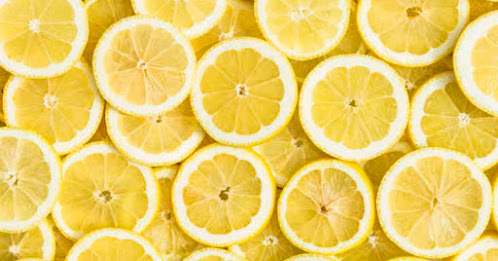 Benefits of Consuming Lemons