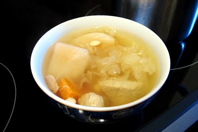 Apple and Snow Pear Soup (蘋果雪梨湯)