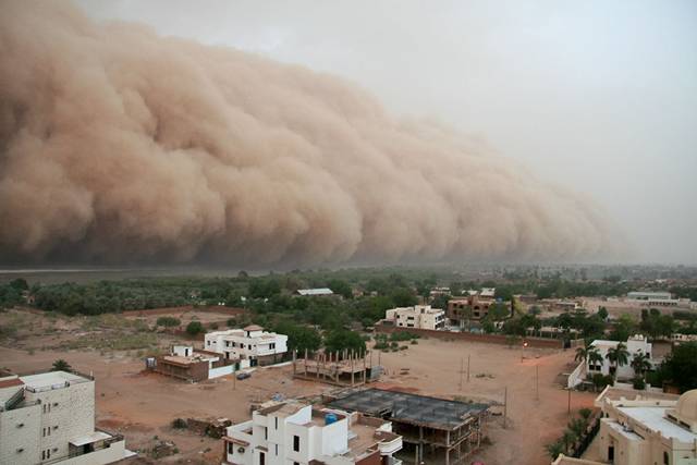 Impressive Pictures of Sandstorms 