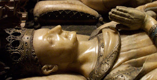Carlos III, el noble, Navarra, Detalle de su escultura yacente en el sepulcro de la Catedral de Pamplona (Janin Lomme de Tournai, 1416)