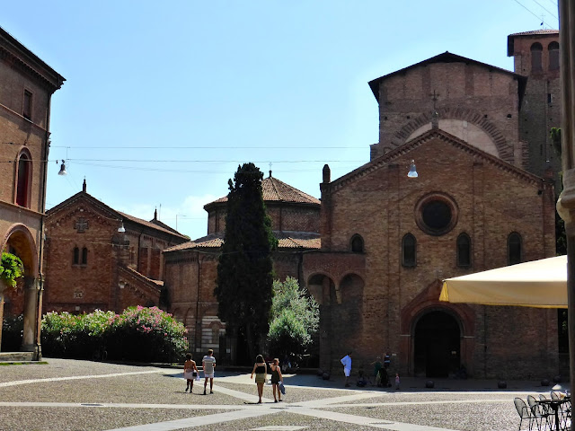 complesso-di-santo-stefano-bologna