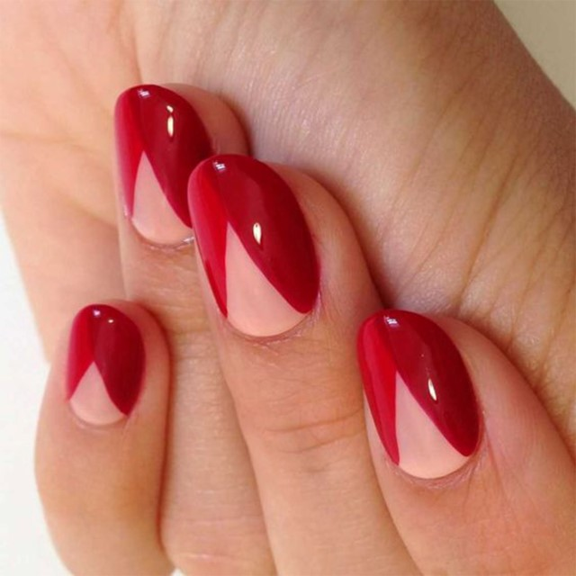 Nail Art Designs -  Beautiful Nail Ideas for Red Manicure #2