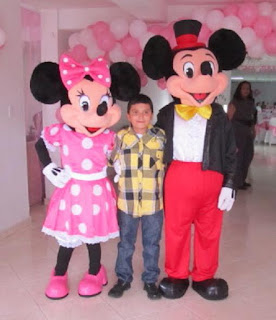 PERSONAJES DE MICKEY Y MINNIE PARA FIESTAS INFANTILES DE NIÑAS Y NIÑOS  EN LA CIUDAD DE MEDELLIN 