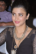 Shruti Haasan New photos-thumbnail-9