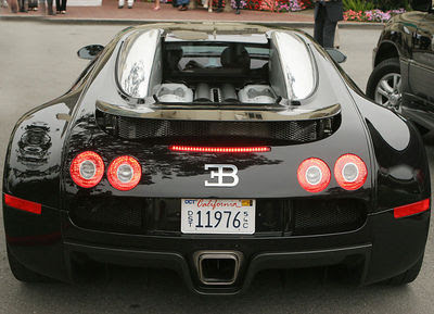 bugatti veyron engine presence