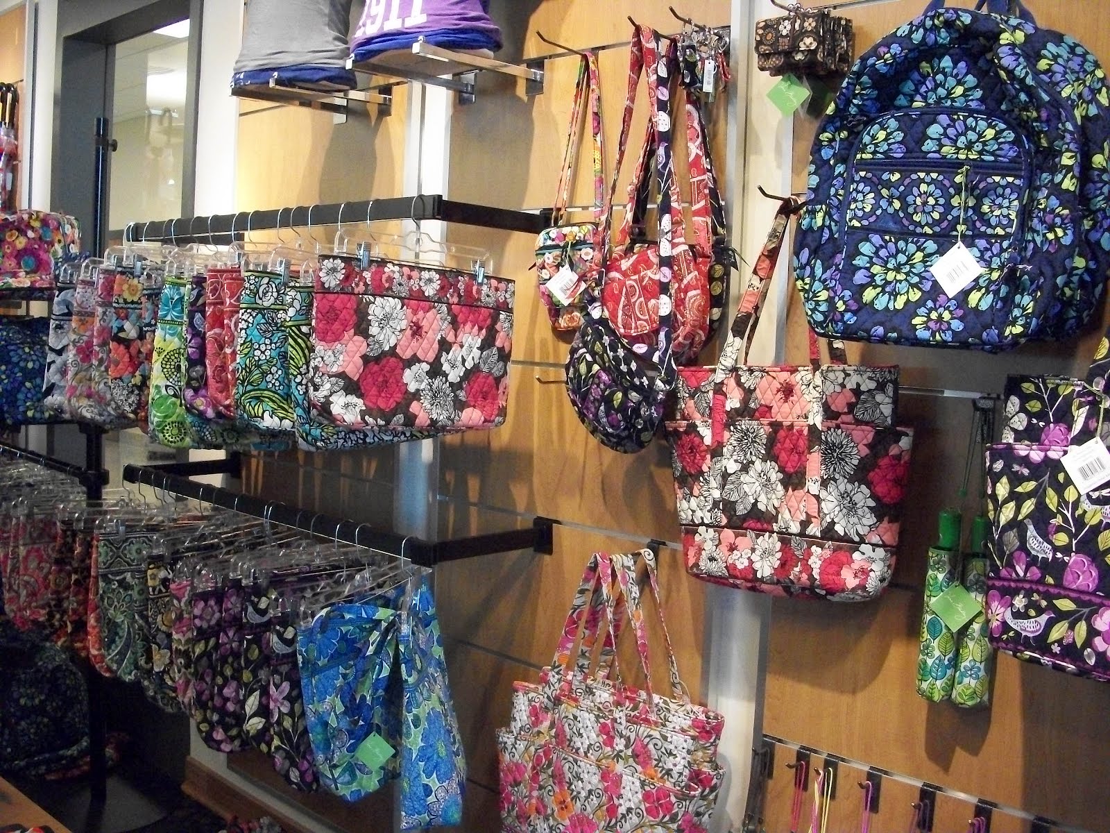 ... Vera Bradley: Vera Sighting at Middle Tennessee State University