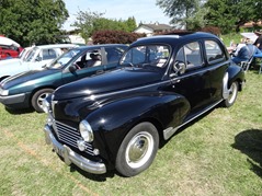 2015.08.02-009 Peugeot 203