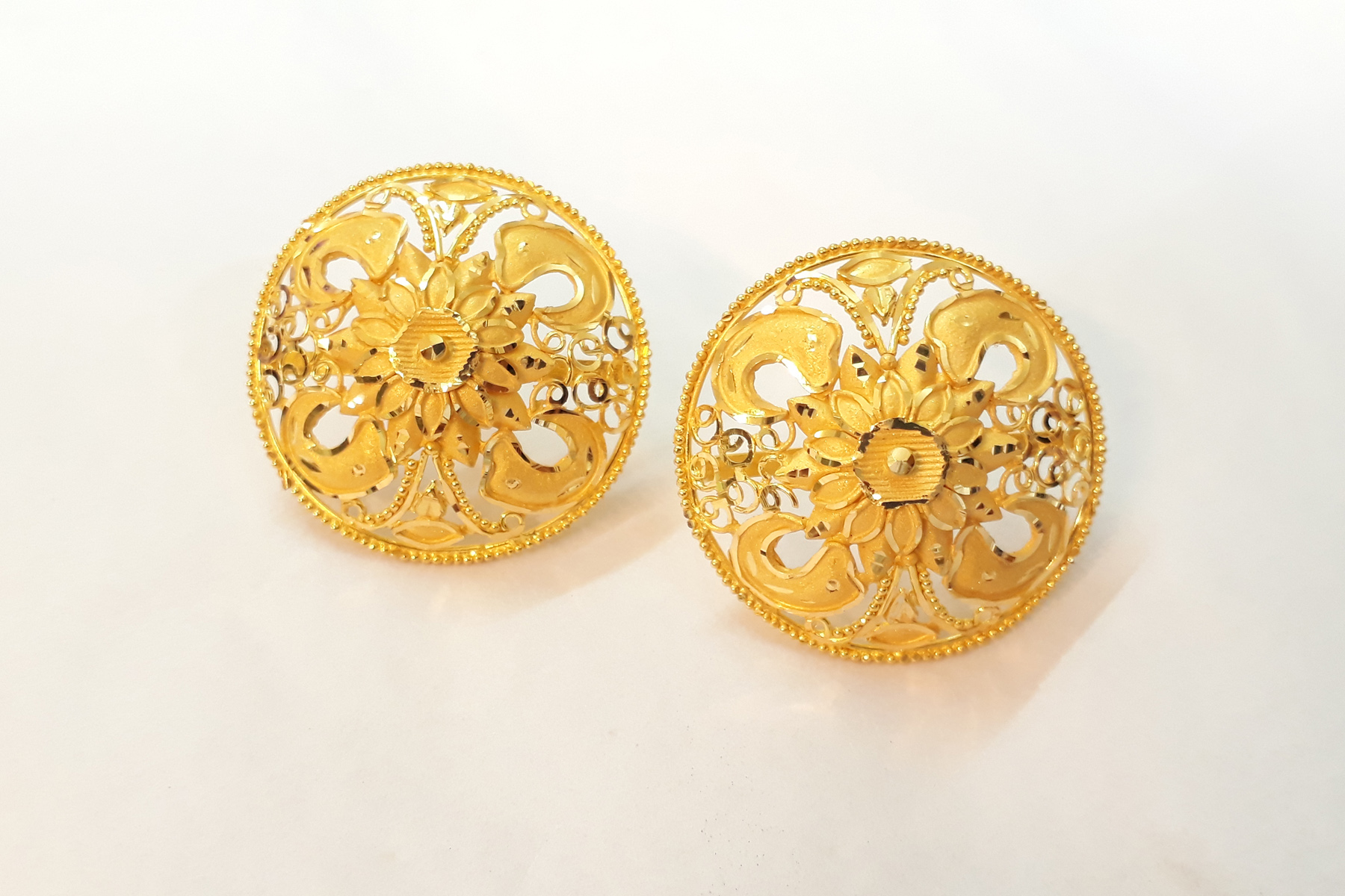 Latest Gold Earring Stud Tops Designs with Weight | Simple Tops Ear Studs Jhumka for Women daily use