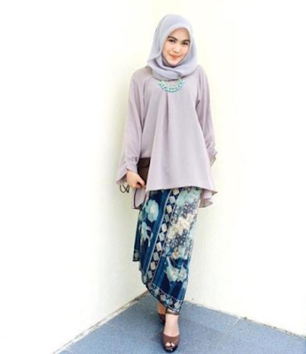 Model Kebaya Modern Loose