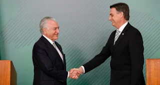 Enfim juntos, Temer diz sim para bolsonaro  e vai para o LIbano