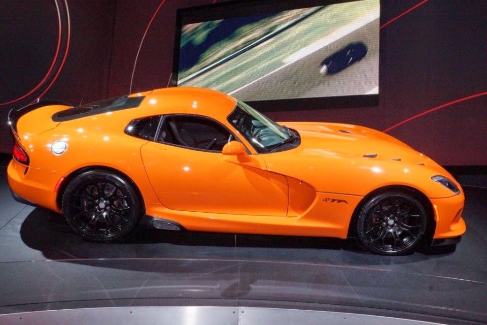 2014 Dodge Viper TA Wallpapers