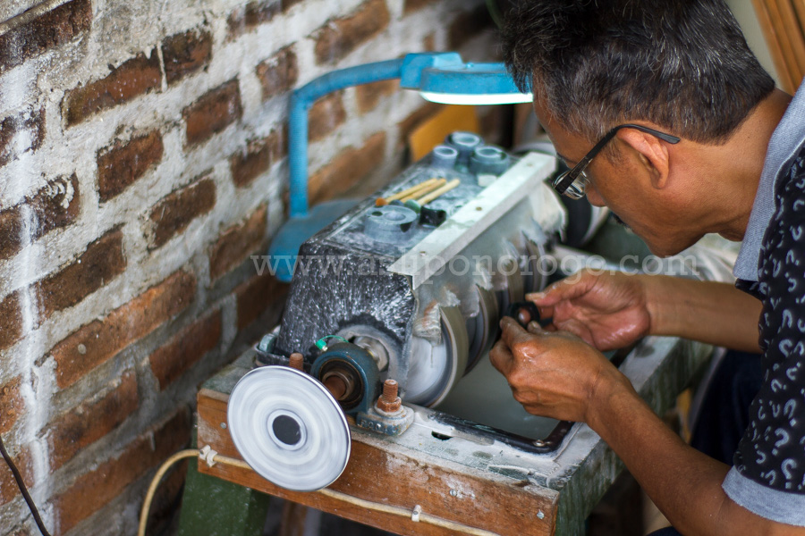  Kerajinan  Tangan Ikat Cincin Dari  Bahan Batu  dan Kayu 