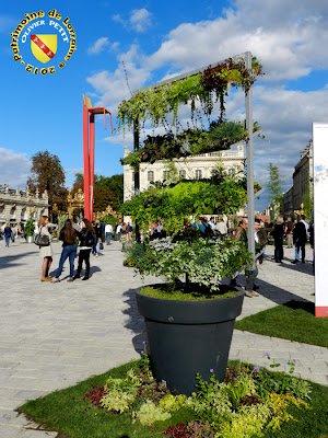 NANCY (54) - Place Stanislas : Le jardin éphémère 2012 "Jean Prouvé"