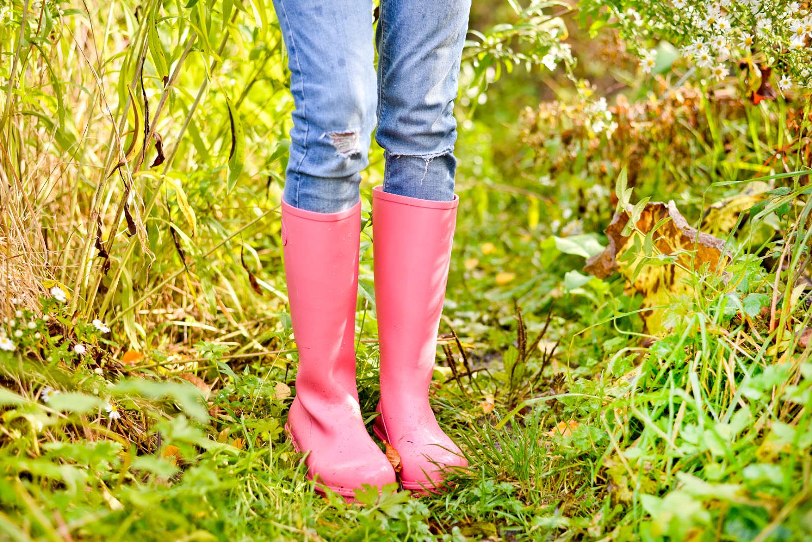 Wonderwelly, wonder wellies, pink wellies, mindfulness outsides, outside wellbeing, outdoors wellbeing