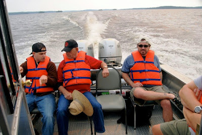 boat trip to Bow Narrows Camp