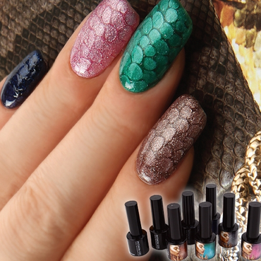 Python gel nail art