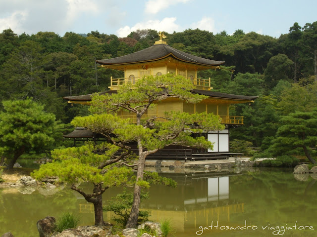 Golden Pavillon