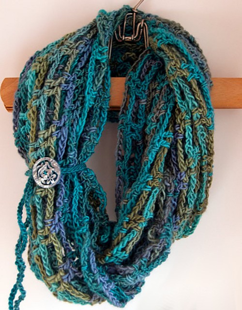 Artfully Simple Infinity Scarf - Free Pattern 