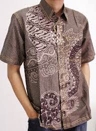 Contoh foto model baju batik bali pria  simple tapi bagus 