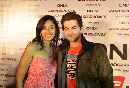 Neil Nitin Mukesh and Anushka Sharma