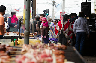 Ambiente festivo el fin de semana previo a las Fiestas Patrias 2013