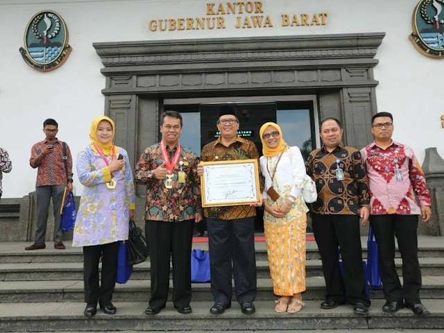 Kota Bandung Raih Penghargaan Sadar Hukum