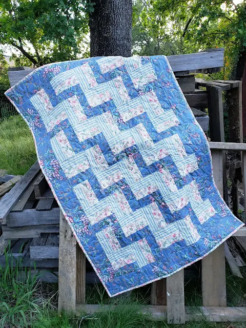 split rail lap quilt