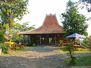 joglo rumah tradisional jawa 