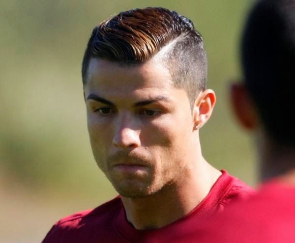 10 Gaya  Rambut  Cristiano Ronaldo Terbaru dan Terpopuler 2019