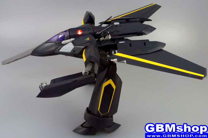 Macross 7 VF-17S Nightmare GERWALK Mode