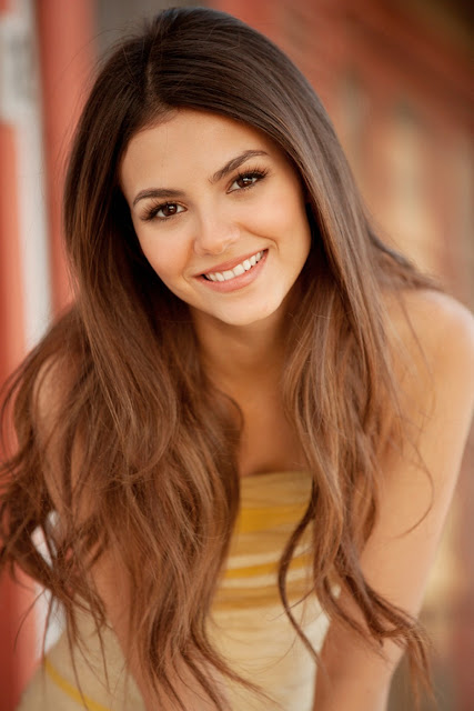 Victoria Justice Hd Wallpapers