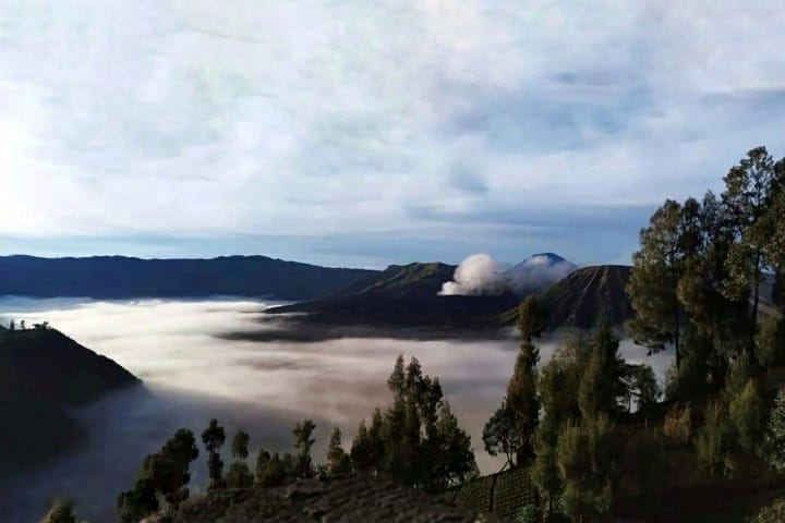 Bukit Cinta, Spot Alternatif Sunrise di Gunung Bromo