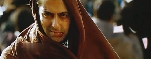 Screen Shot Of Hindi Movie Ek Tha Tiger 2012 300MB Short Size Download And Watch Online Free at worldfree4u.com