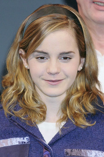 Emma Watson wallpapersImagesHot picsPicturesHot WallpapersPicsLatest 